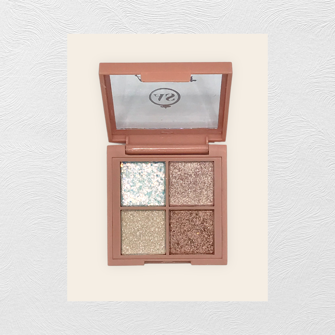 AS Ultimate Charm Eyeshadow Quad