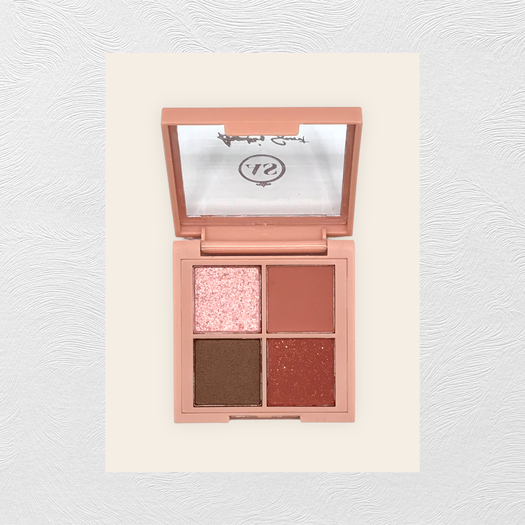AS Ultimate Charm Eyeshadow Quad