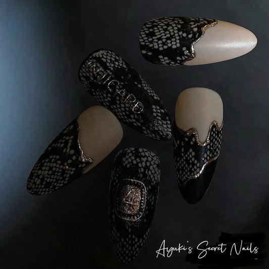 Ayuki’s Secret Nails (AS 3997)