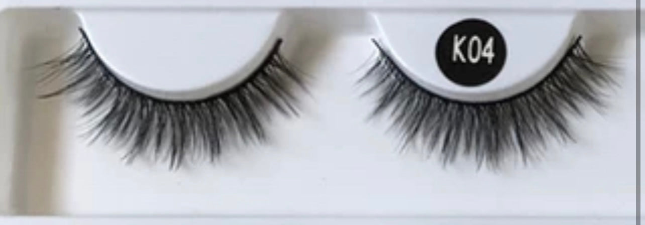 Self-Adhesive Eyelashes